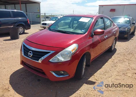 2015 Nissan Versa 1.6 Sv z USA, uszkodzony, nr VIN 3N1CN7AP7FL924288